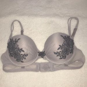 Ambrielle women bra lace appliqués & sheer overlay